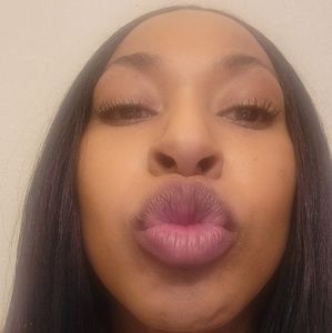 Meet your Posher, Maisha